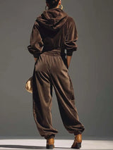 Costume élégant en velours à coupe fluide