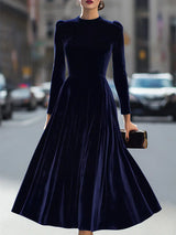 Aurélie – Velvet Grace Midi Dress