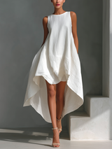 Alina | Robe asymétrique fluide en tissu léger au style minimaliste chic