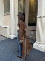 Anaïs | Le Trench Chic en Daim Doux