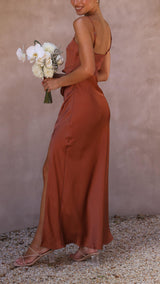 ALYA | ROBE LONGUE EN SATIN