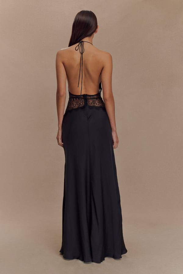 ROBES EN DENTELLE ET SATIN NOIRÉA