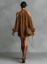 Robe élégante à épaules dénudées