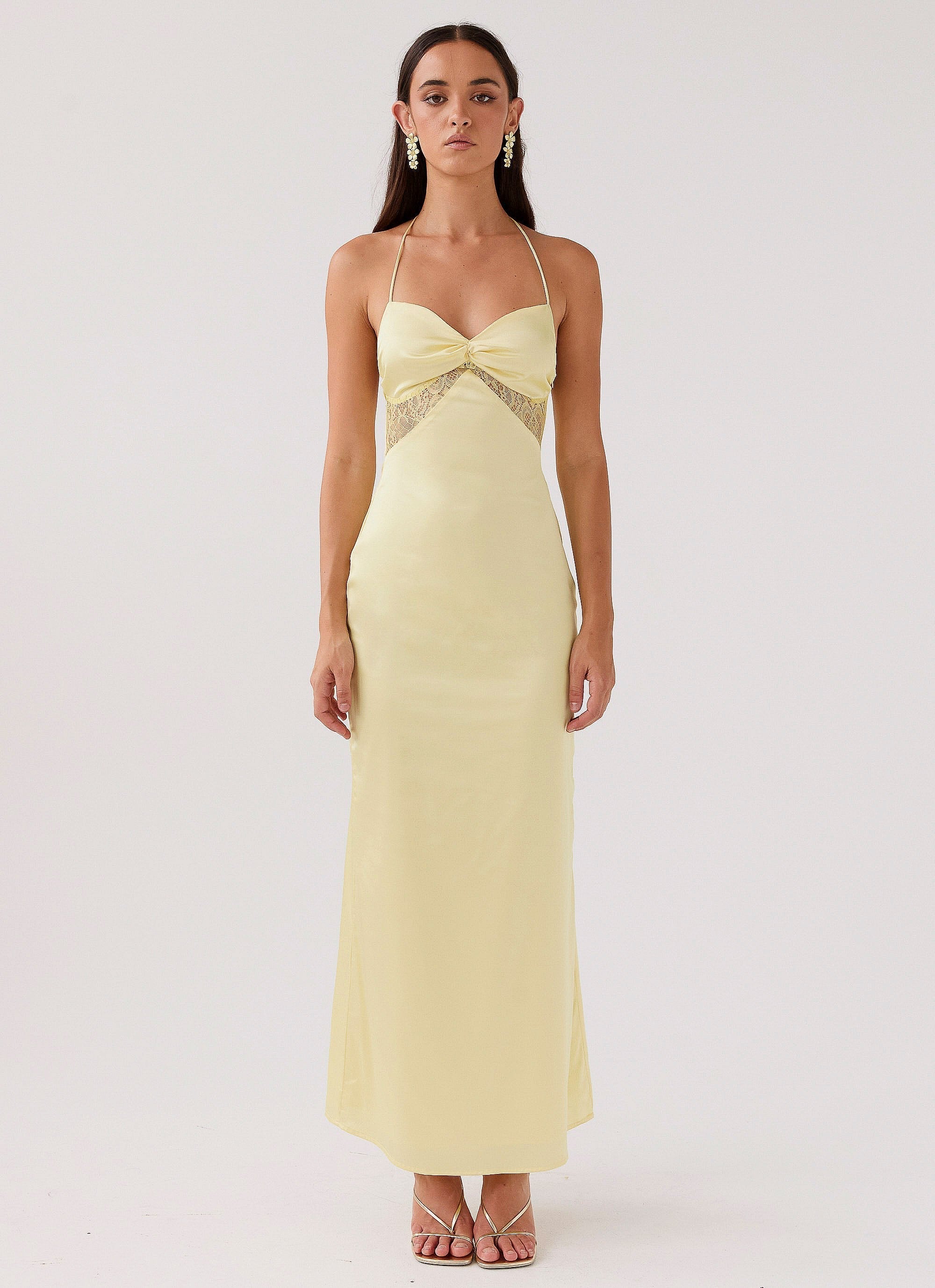 ÉTOILE SÉDUISANTE – ROBE LONGUE
