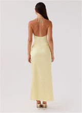 ÉTOILE SÉDUISANTE – ROBE LONGUE