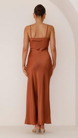 ALYA | ROBE LONGUE EN SATIN