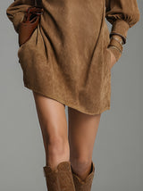 Robe courte effet daim — Élégance décontractée