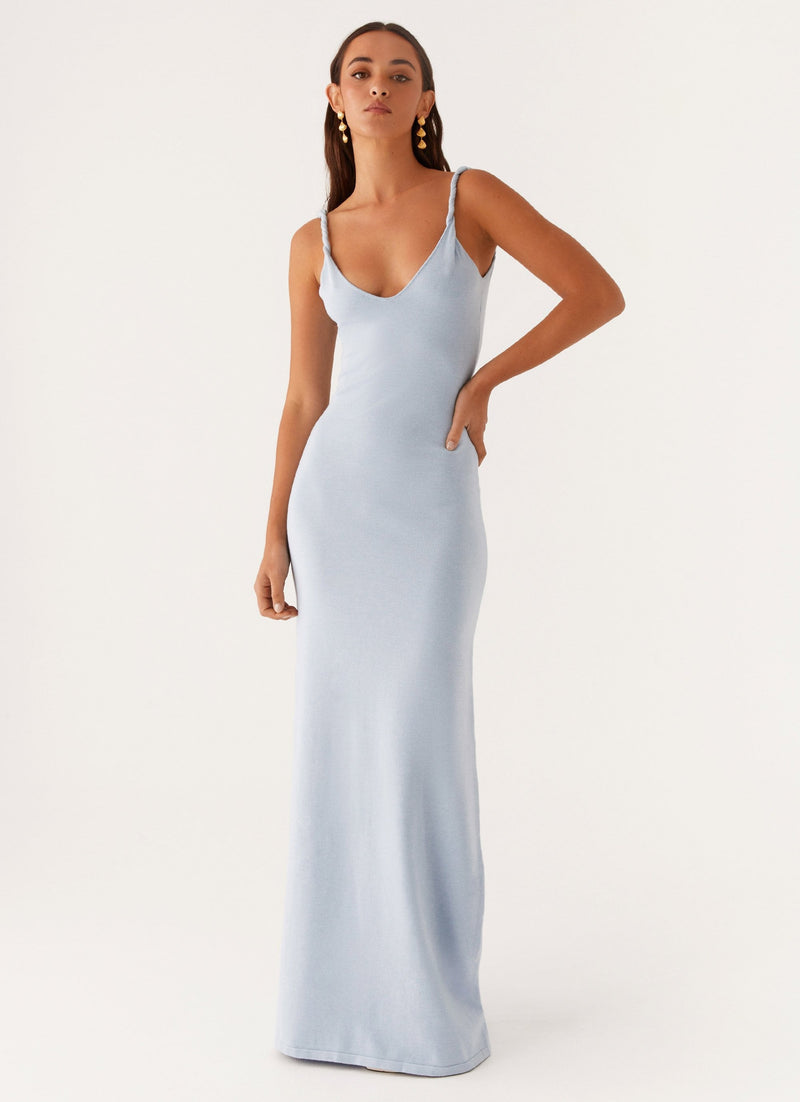 Robe longue bleu ciel femme à bretelles, style fluide et estival