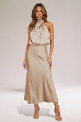 Robe longue femme beige fluide pour mariages et soirées