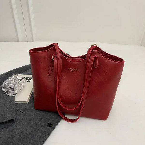 Sac à main rouge foncé en cuir pour femme, style intemporel