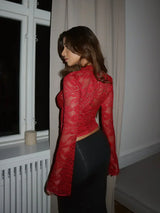 Top en dentelle rouge femme pour soirée élégante ou Saint-Valentin