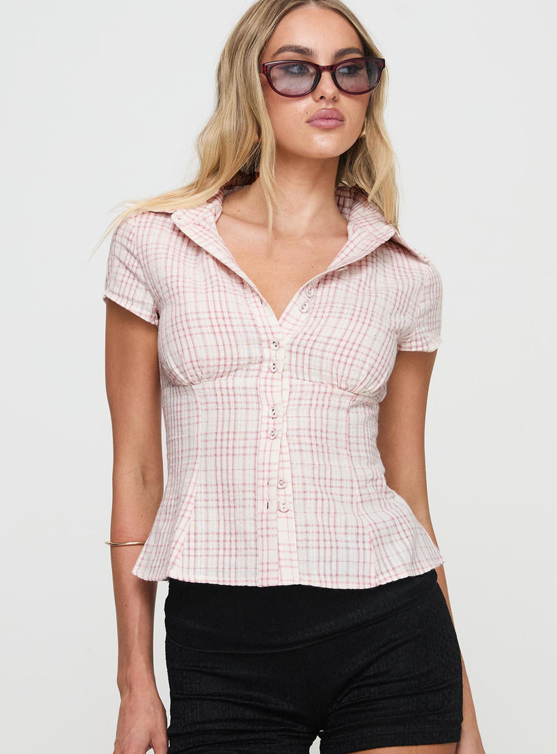 Vue frontale du top CARRÉ DOUX cintré à col chemise
